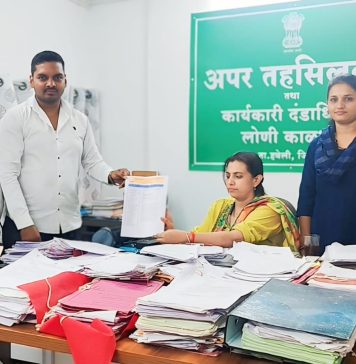 महा ई-सेवा केंद्र चालकांचा शासनाविरुद्ध एल्गार; १ जुलैपासून आझाद मैदानावर ‘अर्धनग्न’ आंदोलनाचा इशारा