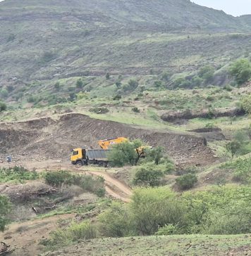 तरडेच्या डोंगरांची खुलेआम लूट? कथित बेकायदा मुरूम उत्खननामुळे पर्यावरण धोक्यात; प्रशासनाच्या कारवाईची मागणी